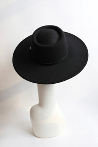 Wide Brim Hat in Black